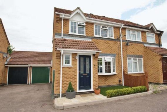 3 Bedroom Semi-Detac...